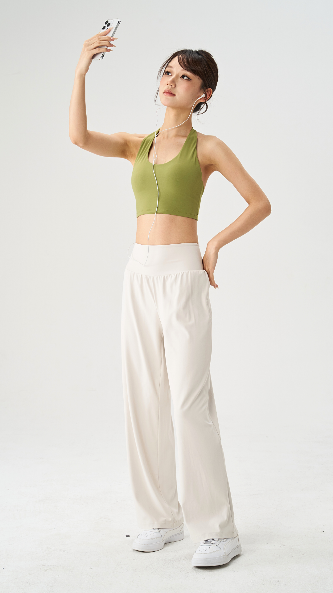 FlexFlow Halter Neck Sports Bra