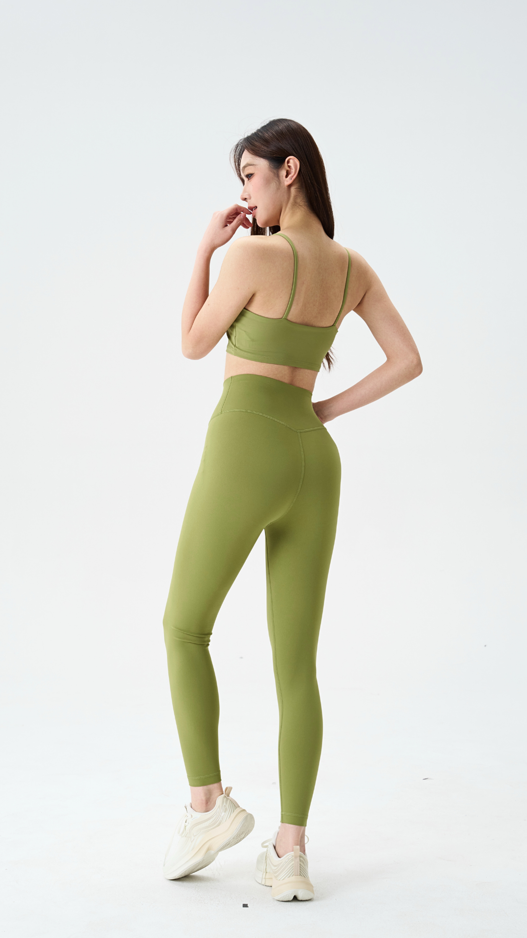 [FINAL SALE] UltraSoft Motion Cropped Tank Bra